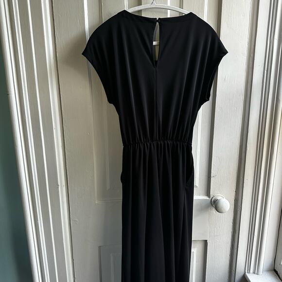 Banana Republic Tie-Front Cropped Jumpsuit Black - Picture 8 of 9